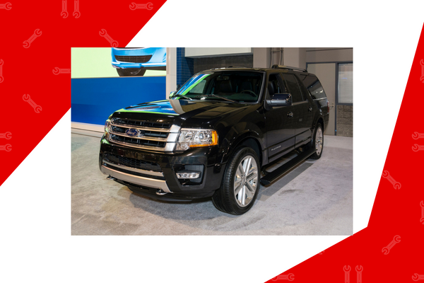 Image of ford expedition on showroom floor